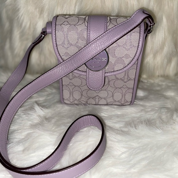 Coach Lavender Crossbody Bag - Picture 2 of 11